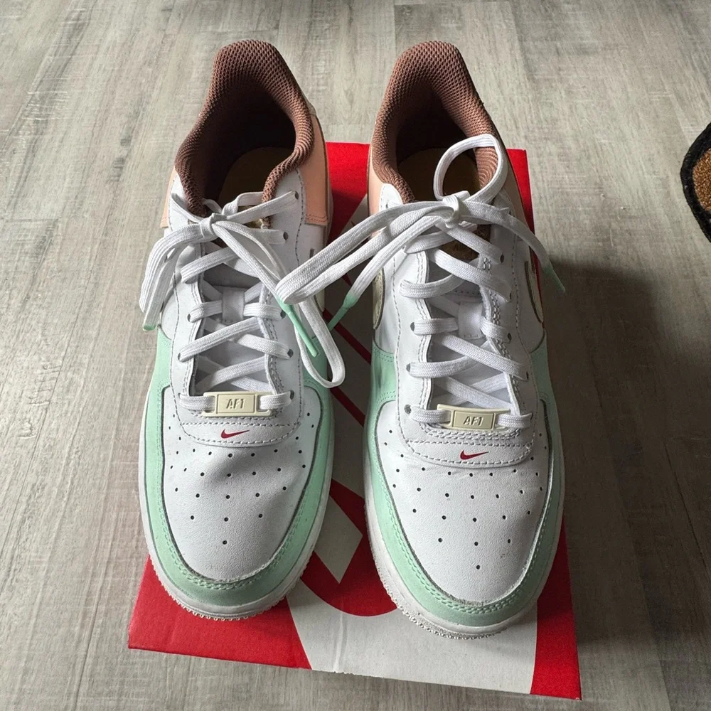 Nike Air Force 1 with Mint and Peach Accents - Picture 3 of 5